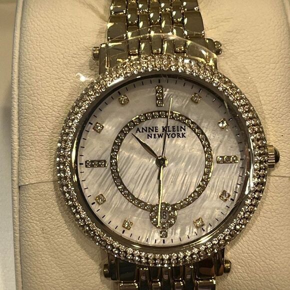 Anne Klein NY Swarovski Gold Tone NWOT - Picture 1 of 6